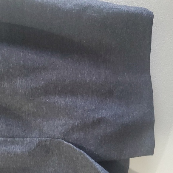 The Limited Skirt womens Sz 4 Blue Elegant Navy Blue Skirt Lined Polyester Blend - Picture 6 of 14